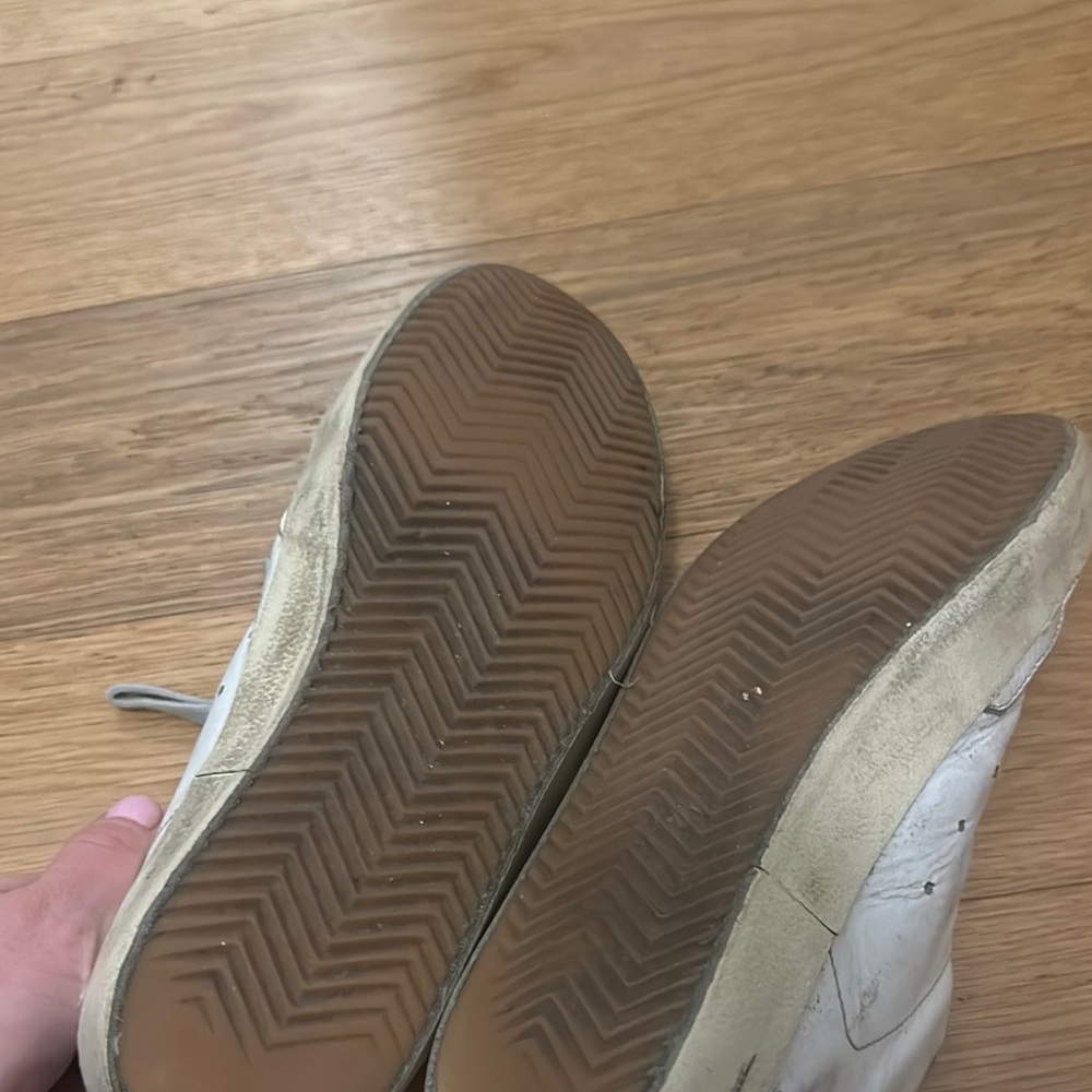 Golden Goose White and Gold Sneakers - Picture 3 of 3